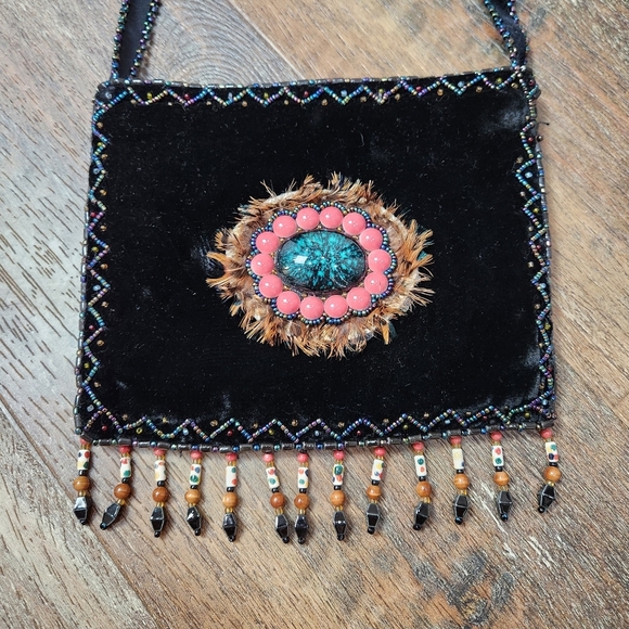 BEAUTIFUL BOHO SILK VELVET BEADED & FEATHERS CROSSBODY PURSE - Picture 11 of 13